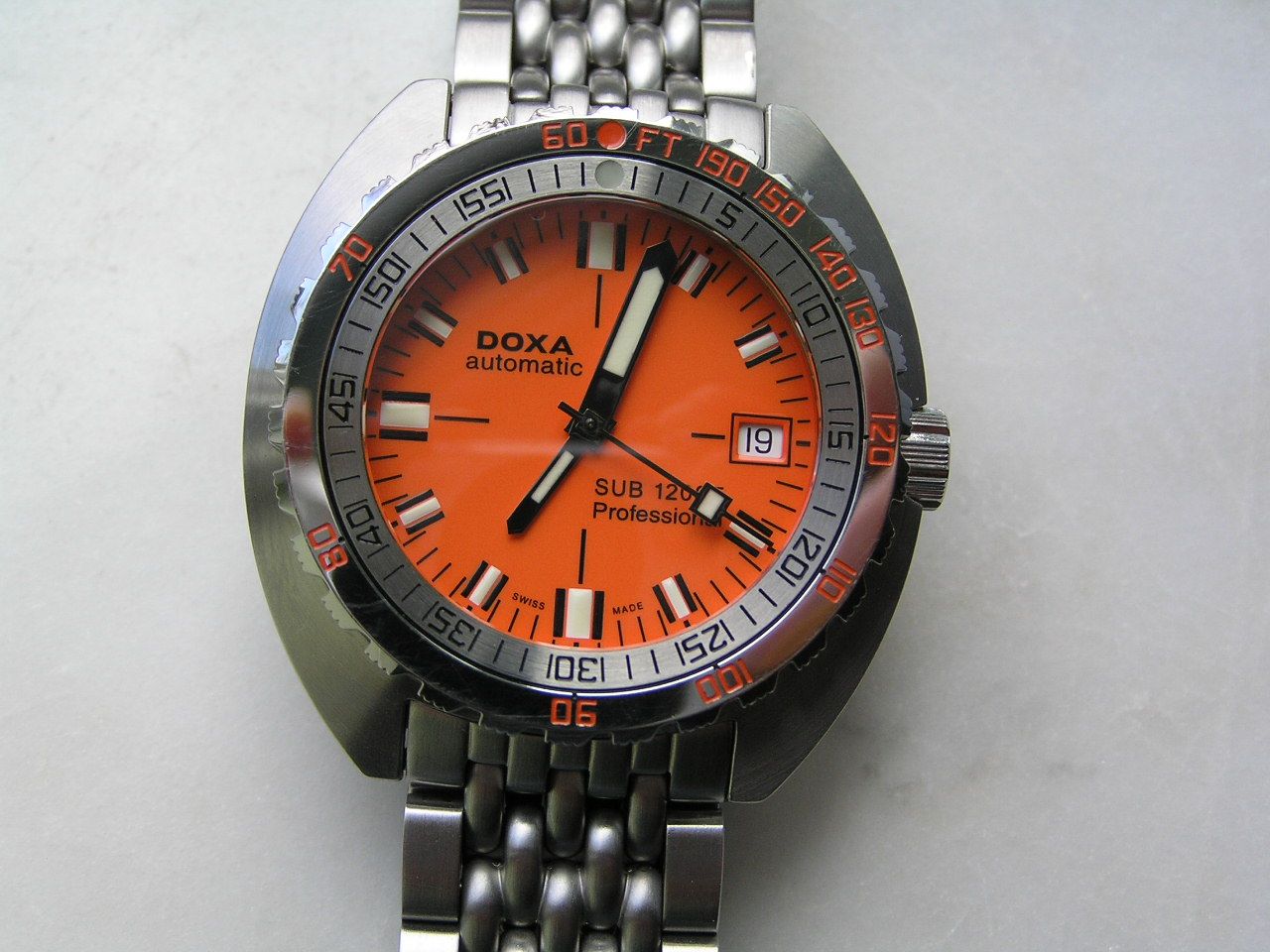 Watch Reviews by MCV Review of Doxa SUB 1200T Professional Automatic Diver